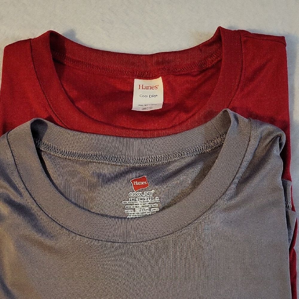Bundle Of 2 Hanes Red and Gray Long Sleeve Shirts. 2xl